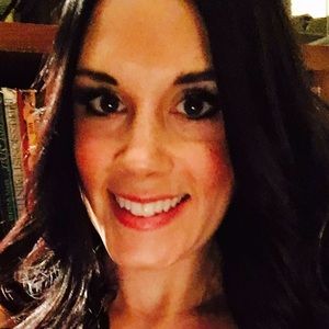 Meet your Posher, Alison